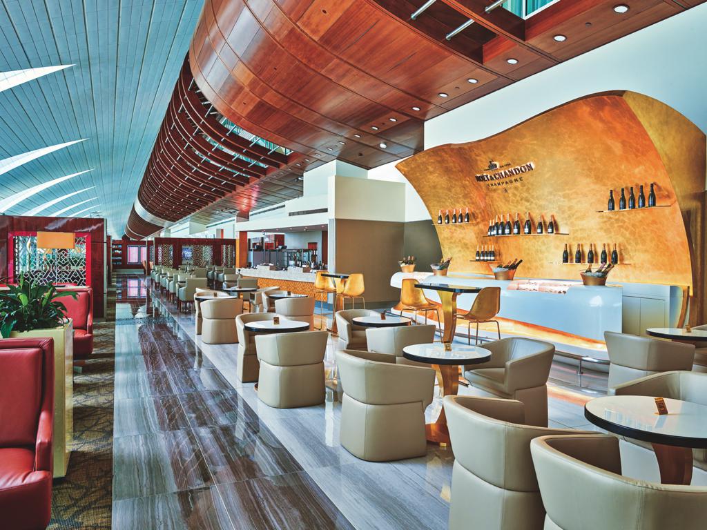 Emirates’ Game-Changing First Class Private Suites Win Gold at the Future Travel Experience Global Awards - Alvinology