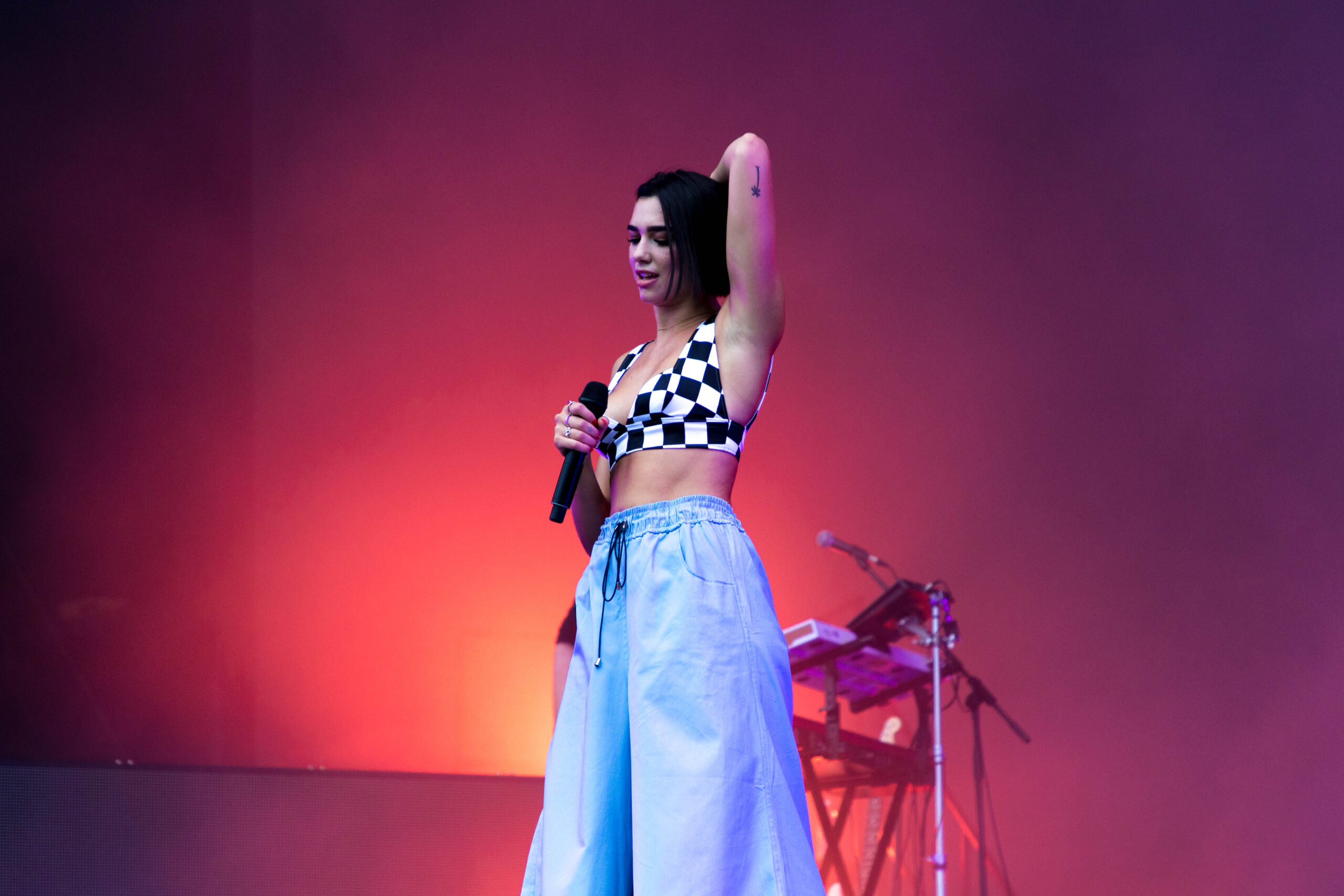 Dua Lipa, Jay Chou, Martin Garrix and The Killers led the crowd to a roaring high at Formula 1 2018 Singapore Airlines Grand Prix - Alvinology