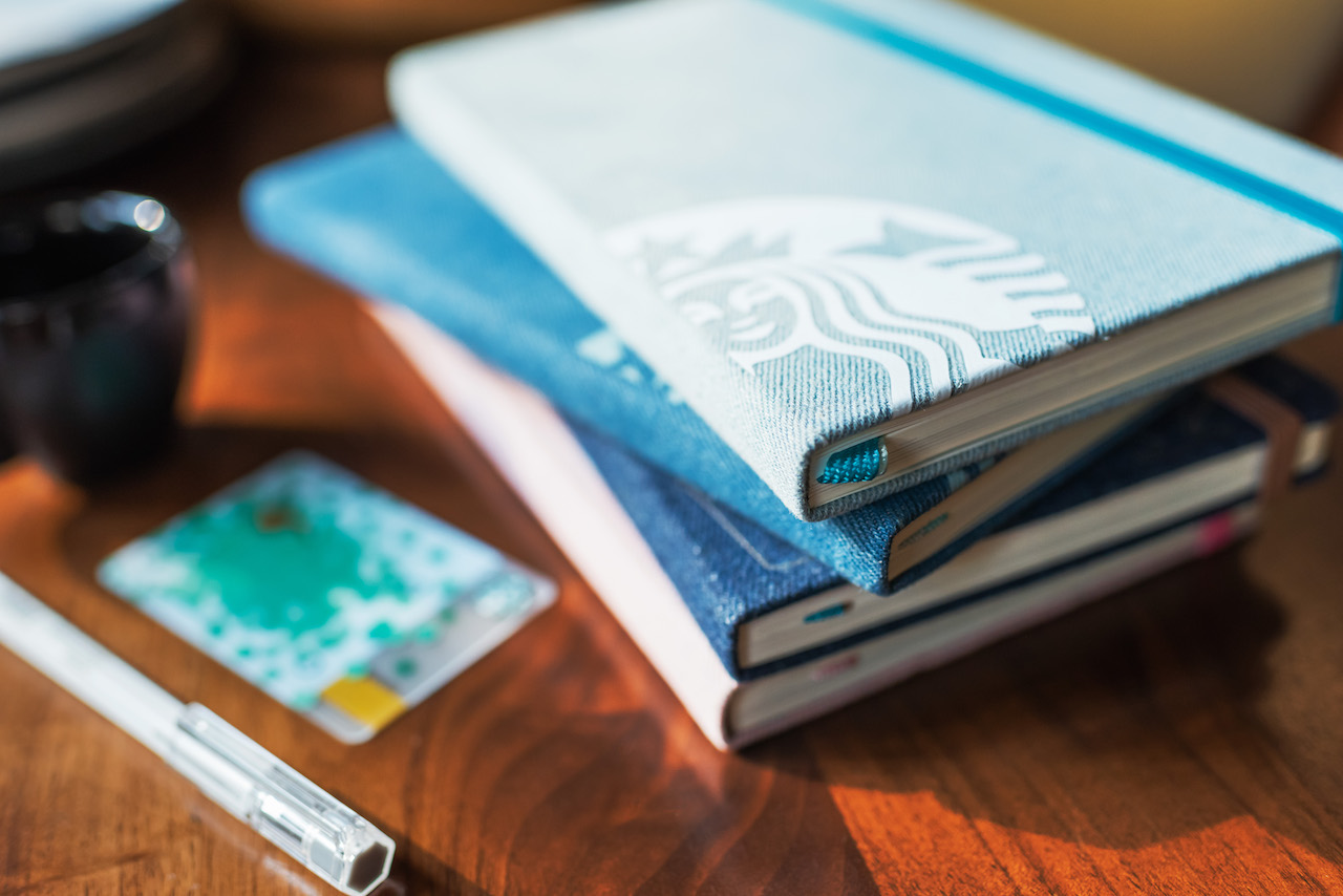 New creamy panna cotta drinks, mermaid clutches and the Starbucks 2019 Moleskine Planner have arrived - Alvinology