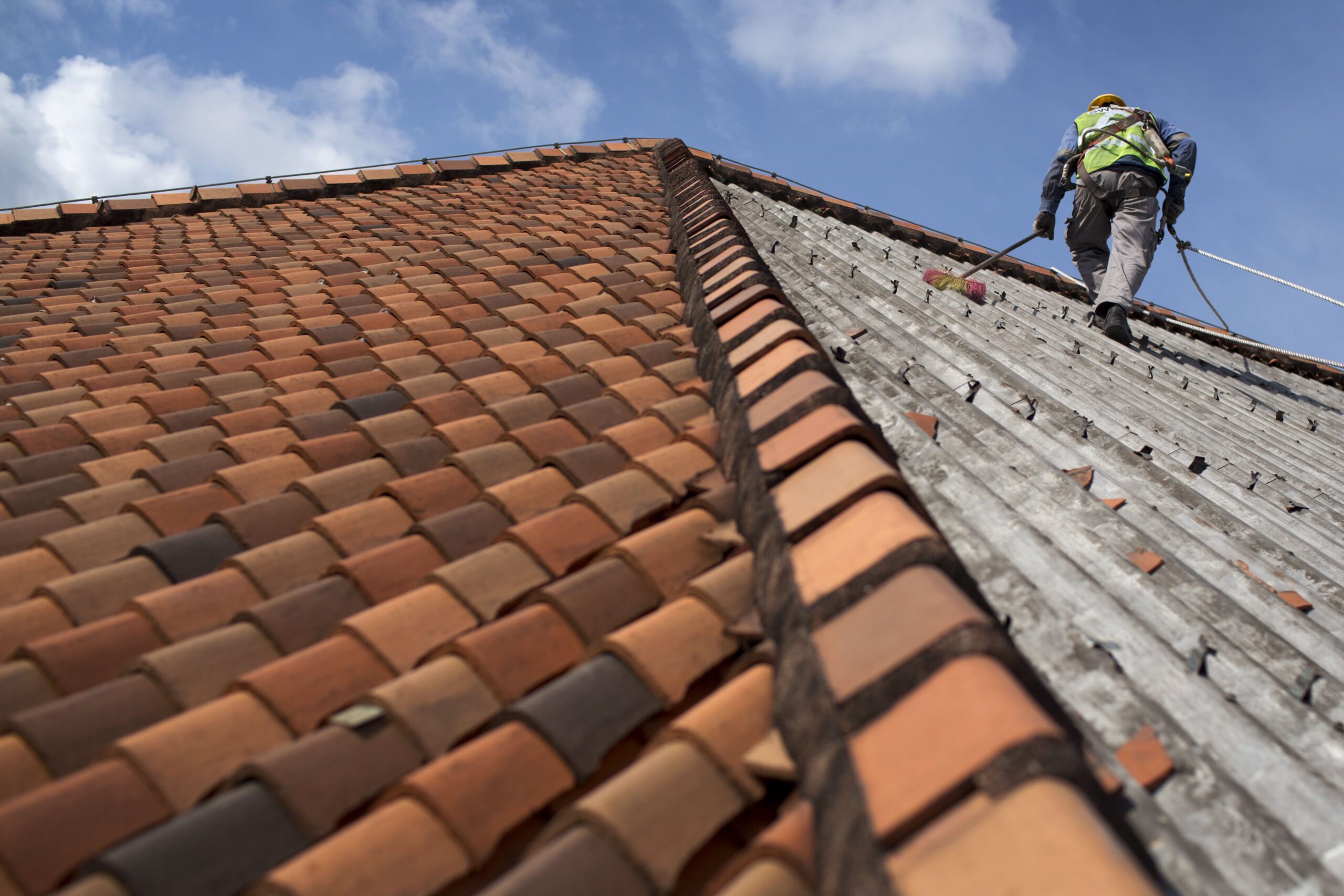 How a Roof Overlay Can Save You Money While Providing Long-Term Protection - Alvinology