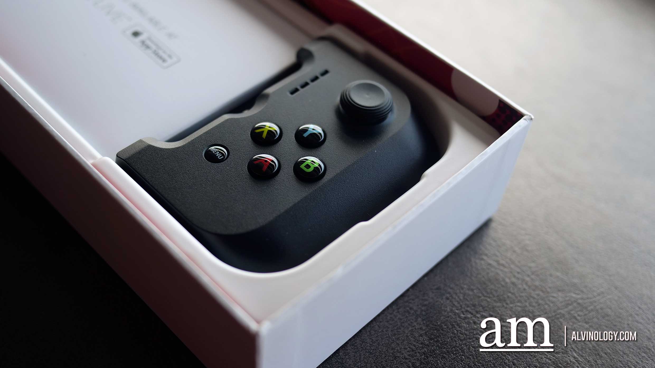 Convert your smartphone into a portable gaming device with Gamevice Convert your smartphone into a portable gaming device with Gamevice - Alvinology