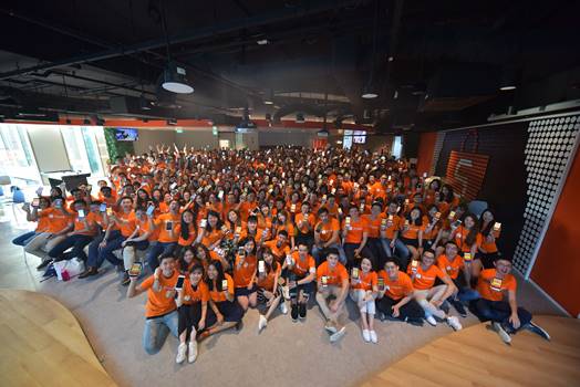 Shopee Enters Singapore Book of Records for Most Number of People Shopping on an E-Commerce Platform Simultaneously Shopee Enters Singapore Book of Records for Most Number of People Shopping on an E-Commerce Platform Simultaneously - Alvinology