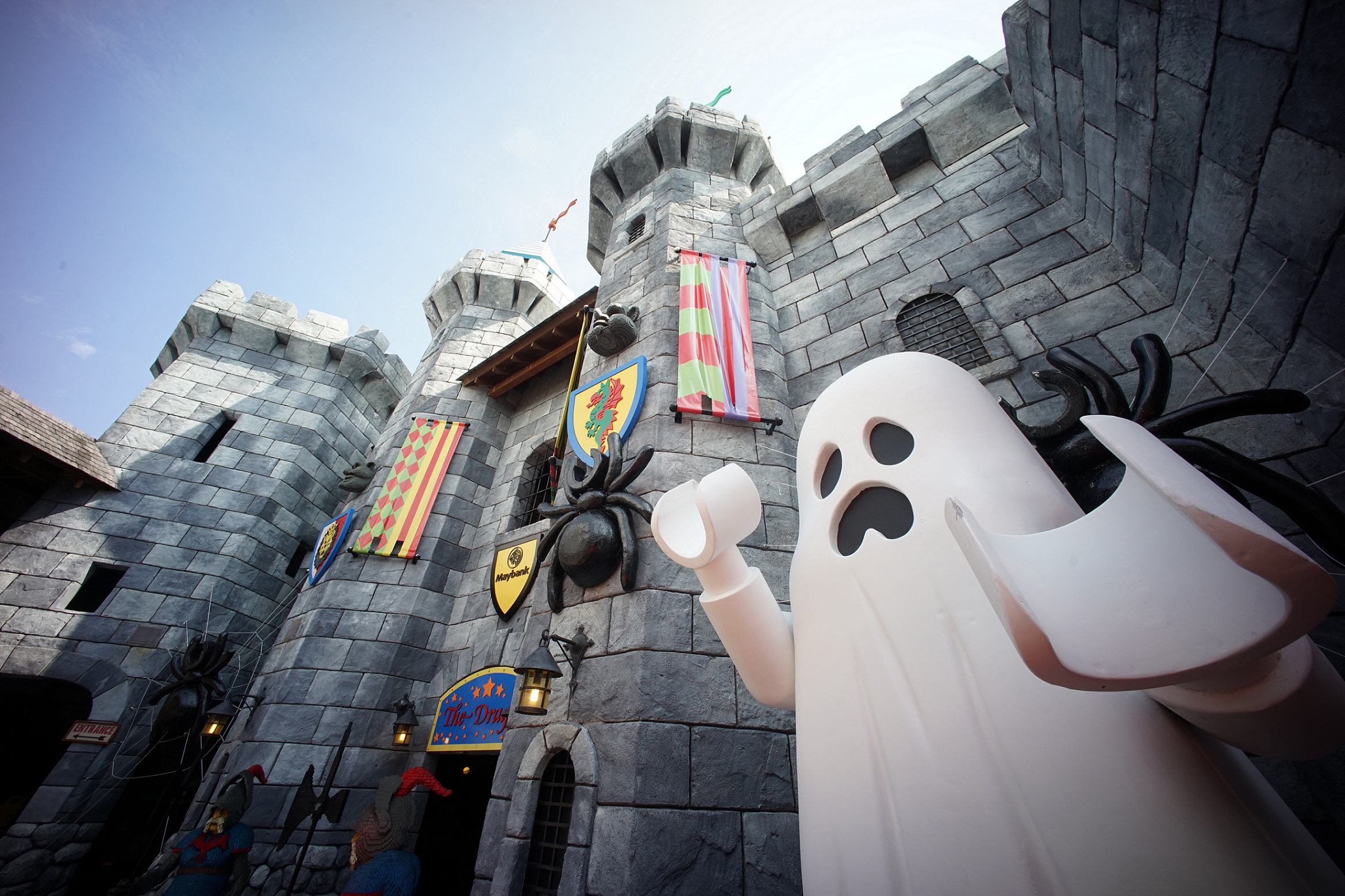 Kids dressed in Spooky Halloween Costume gets FREE Entry to LEGOLAND Malaysia in October and More! - Alvinology