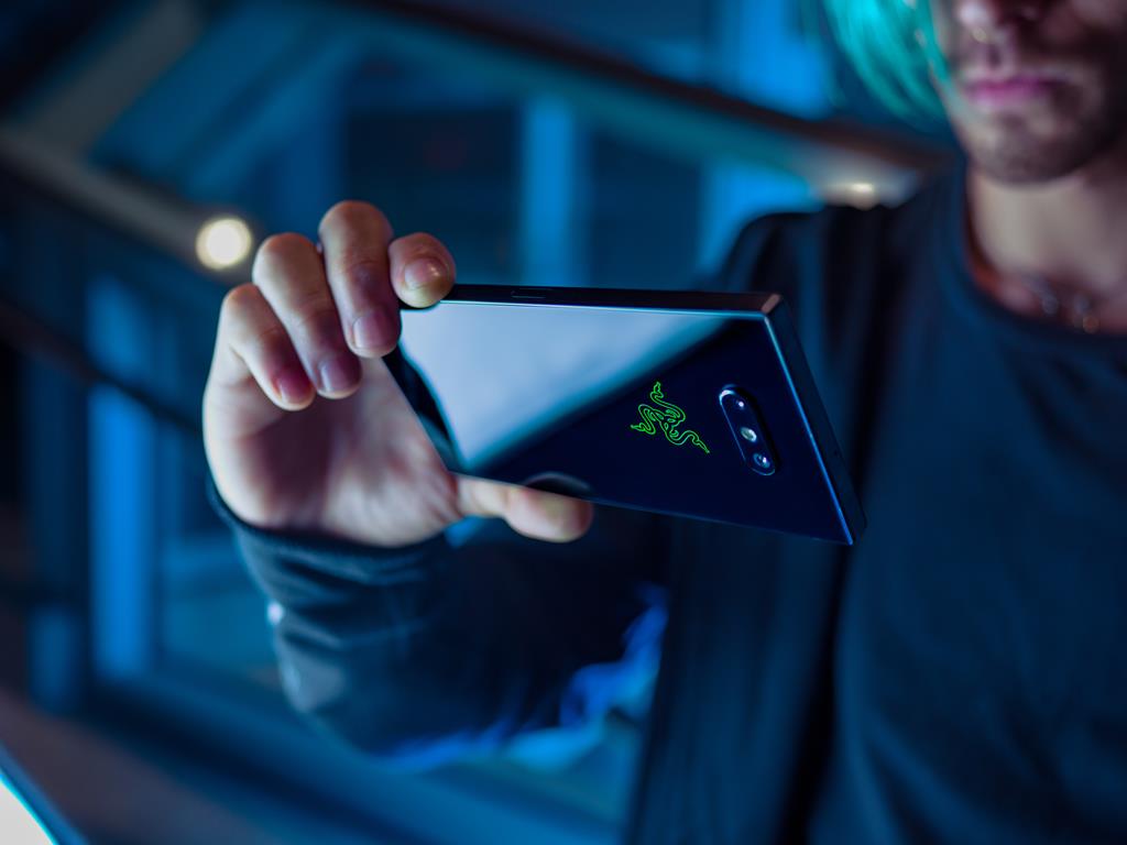 Razer announces their newest flagship Razer Phone 2, a new Razer Blade and other gadgets - Alvinology