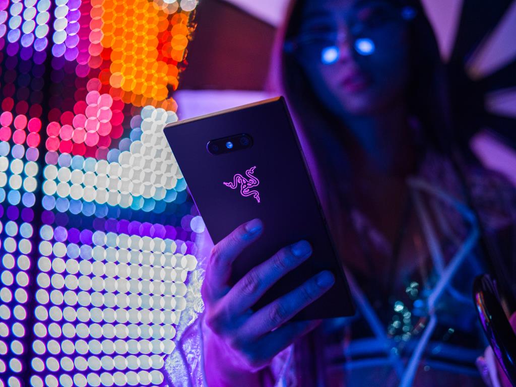 Razer announces their newest flagship Razer Phone 2, a new Razer Blade and other gadgets - Alvinology