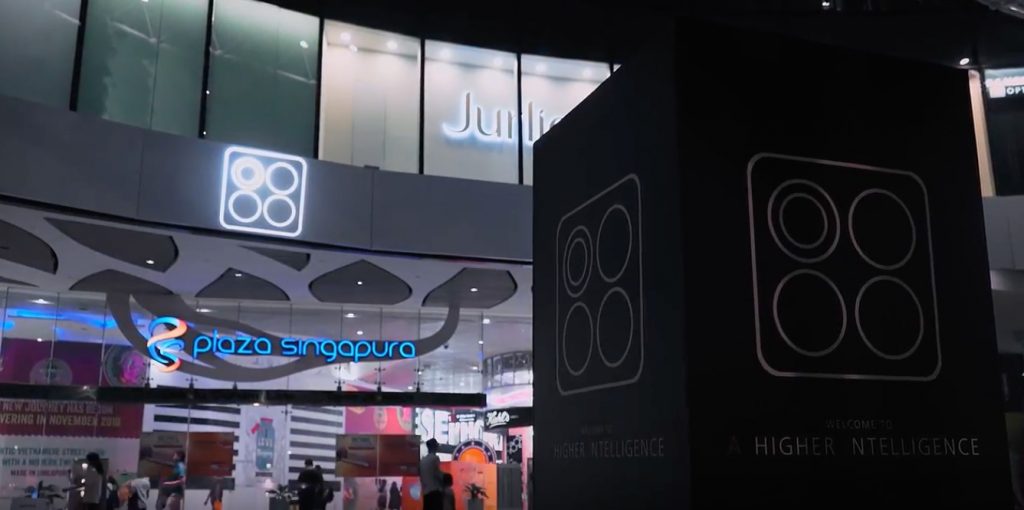 Huawei lights up Singapore buildings with square icon, signalling the arrival of the HUAWEI Mate 20 series - Alvinology