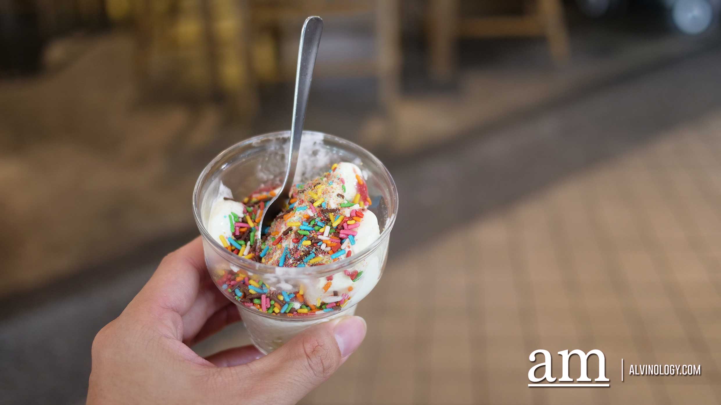 Scoop of ice cream for dessert (S$5)