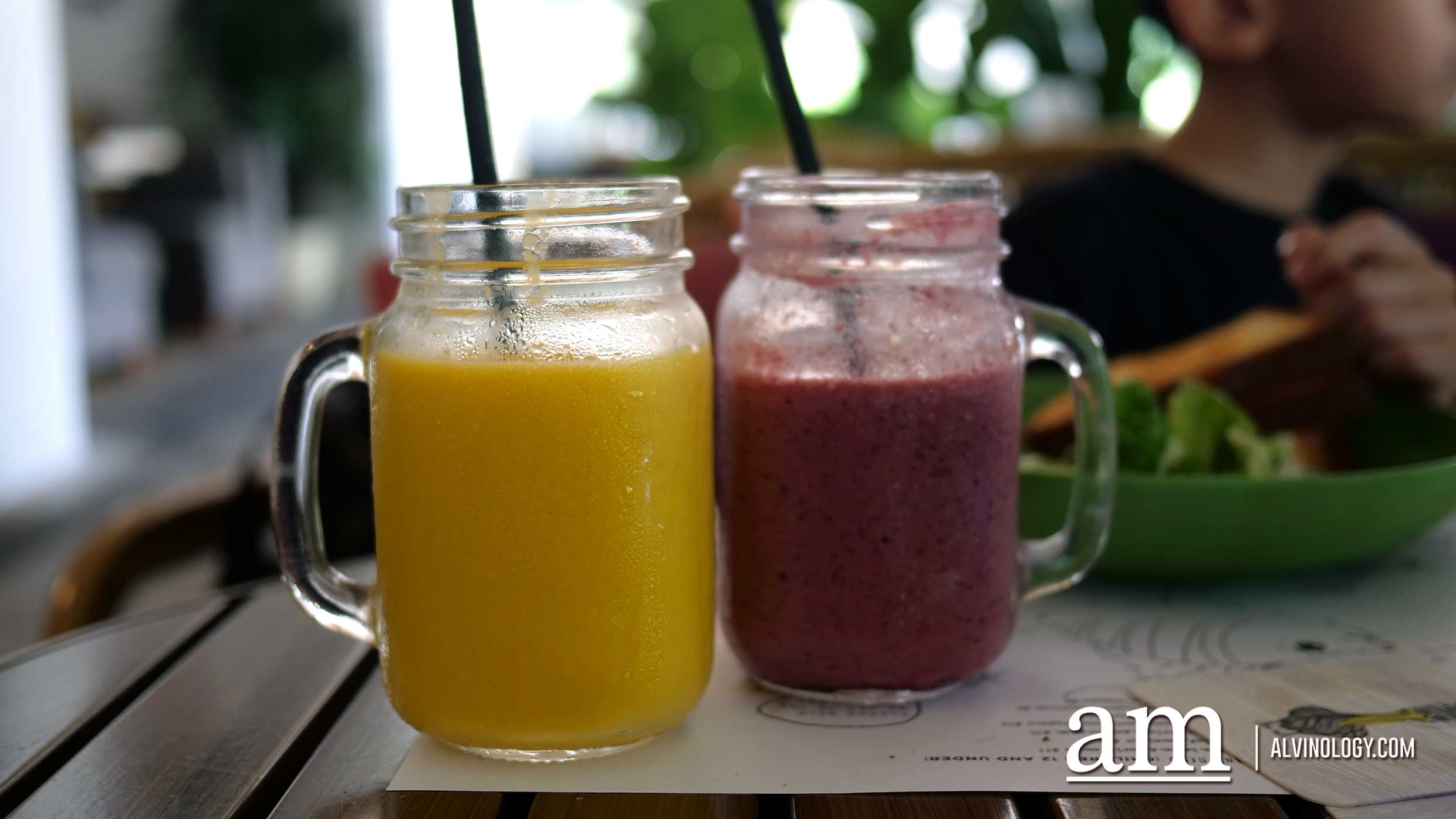 Mixed berries and Mango & Peach smoothies (S$13 each)