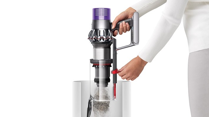 The Dyson Cyclone V10 makes vacuuming fun and sexy - Alvinology