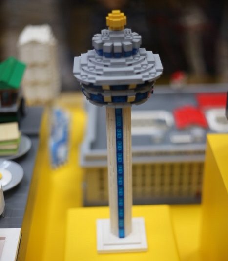 Let's Go to LEGO's First-Ever Pop-Up Store at Changi Airport! Let's Go to LEGO's First-Ever Pop-Up Store at Changi Airport! - Alvinology