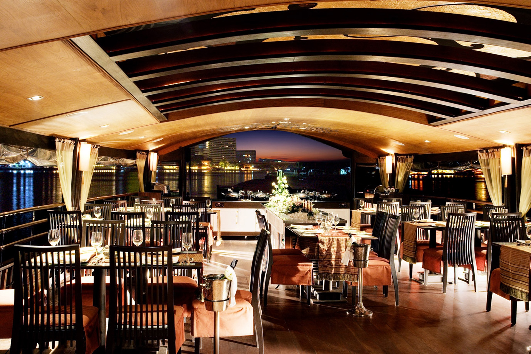 Check out Banyan Tree’s collection of luxurious dining options all over Southeast Asia - Alvinology