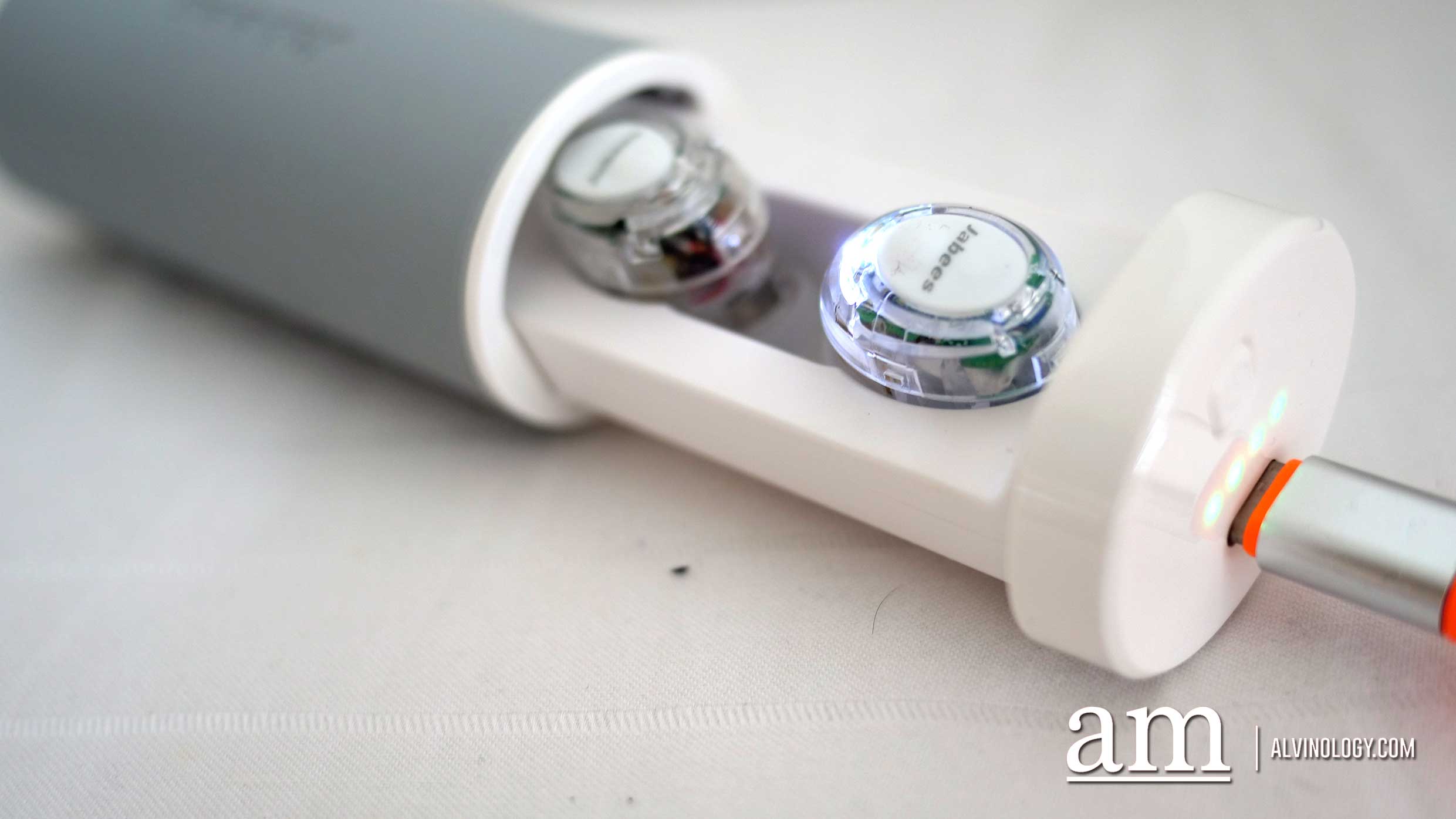 Firefly by Jabees - Glowing Wireless Earphones to Bling Your Workouts - Alvinology