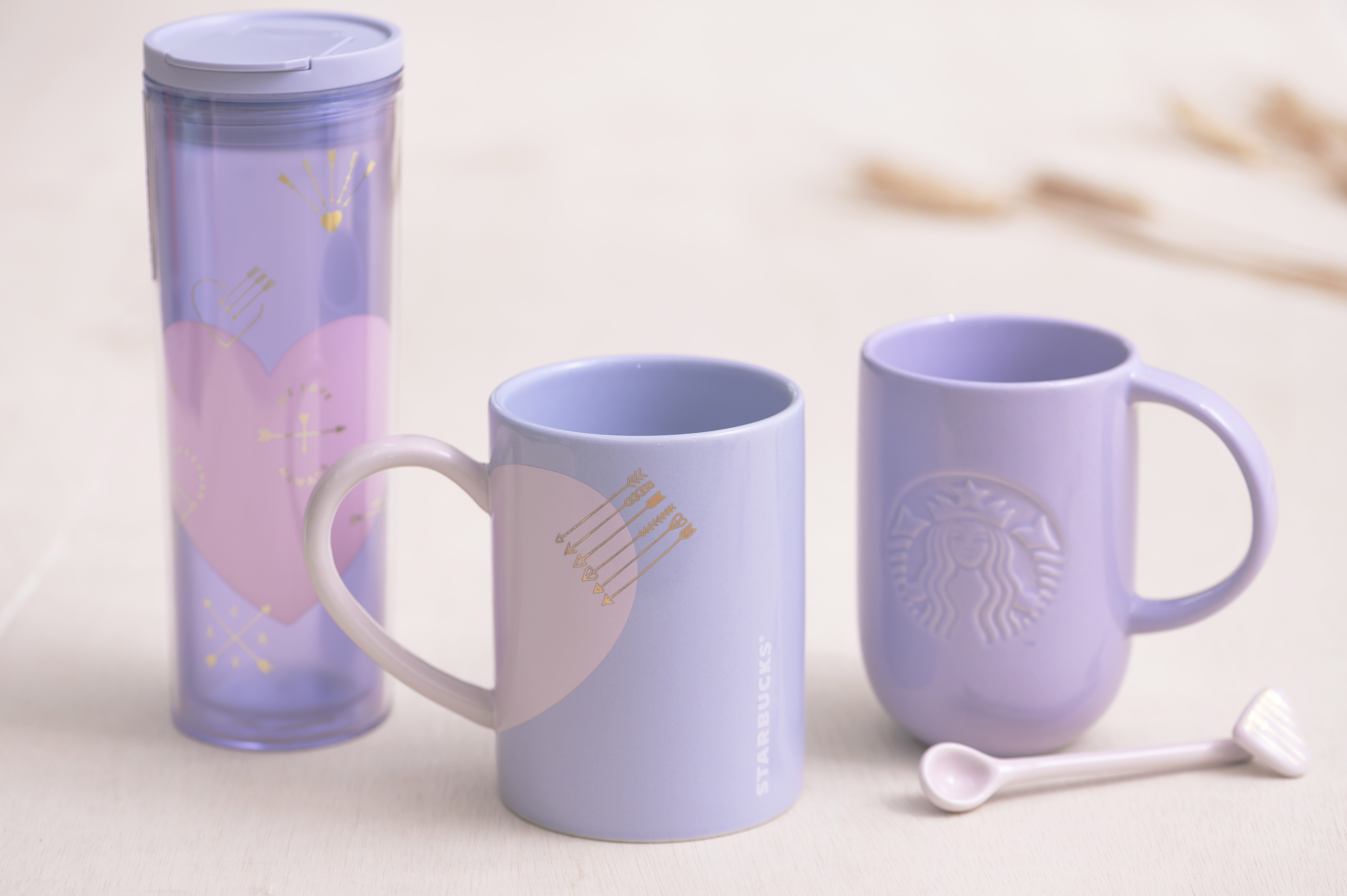 These sweet Starbucks tumblers are better than chocolates for Valentine's Day These sweet Starbucks tumblers are better than chocolates for Valentine's Day - Alvinology