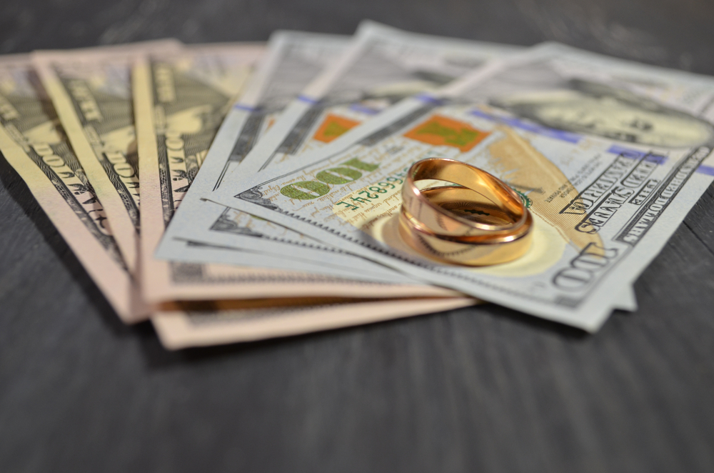 Singaporean man jailed for selling $9000 sham marriages to Vietnamese women - Alvinology