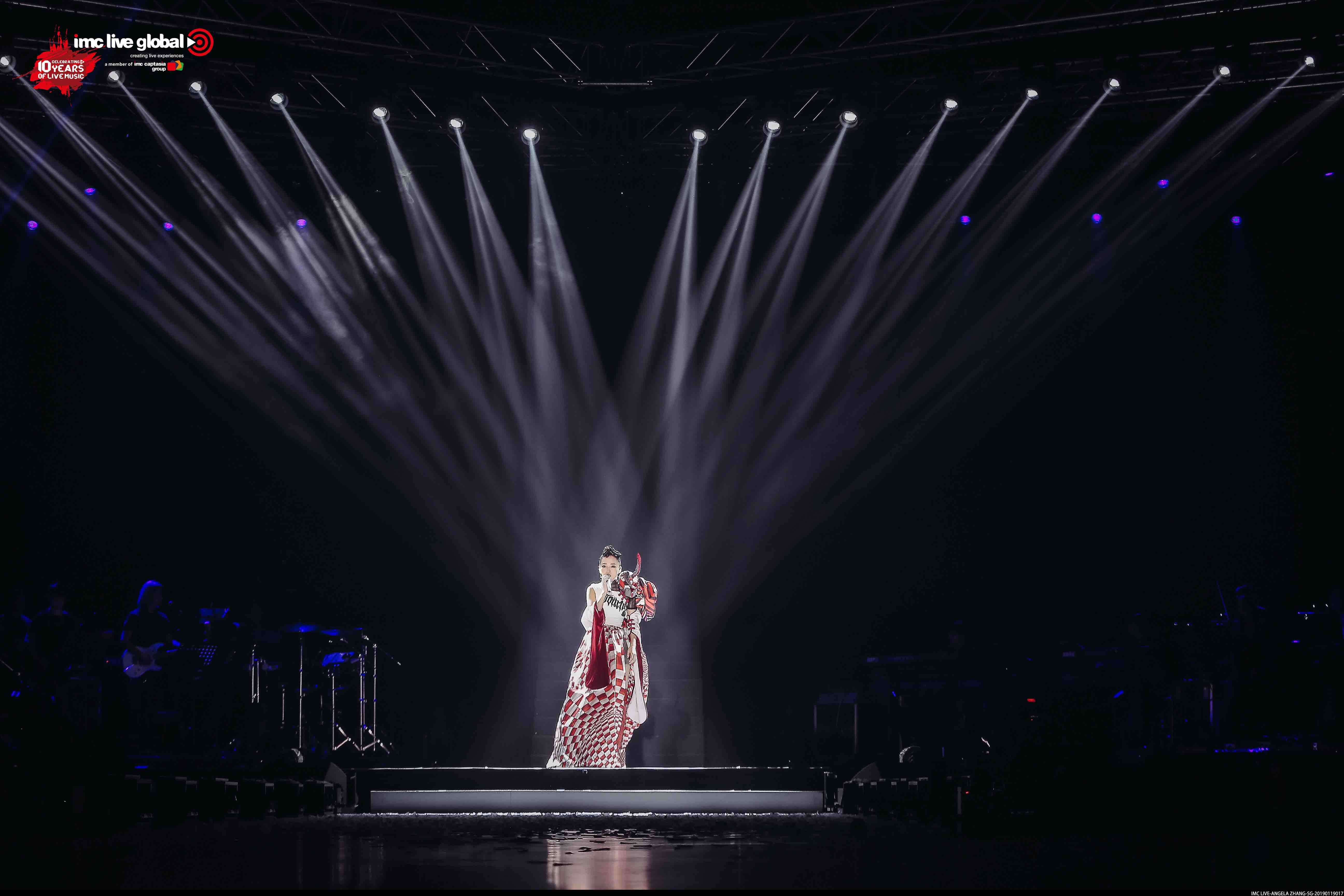 Angela Zhang (張韶涵) celebrates 37th birthday in Singapore as part of her JOURNEY「 旅程 」World Tour 2019 concert round - Alvinology