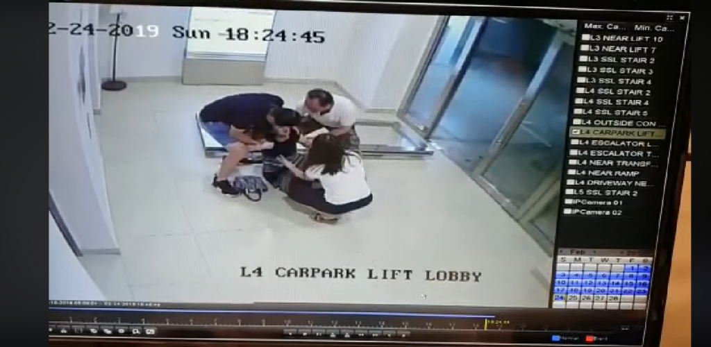 Alexandra Central Mall fixes falling glass door and explores firm action against video leakers - Alvinology