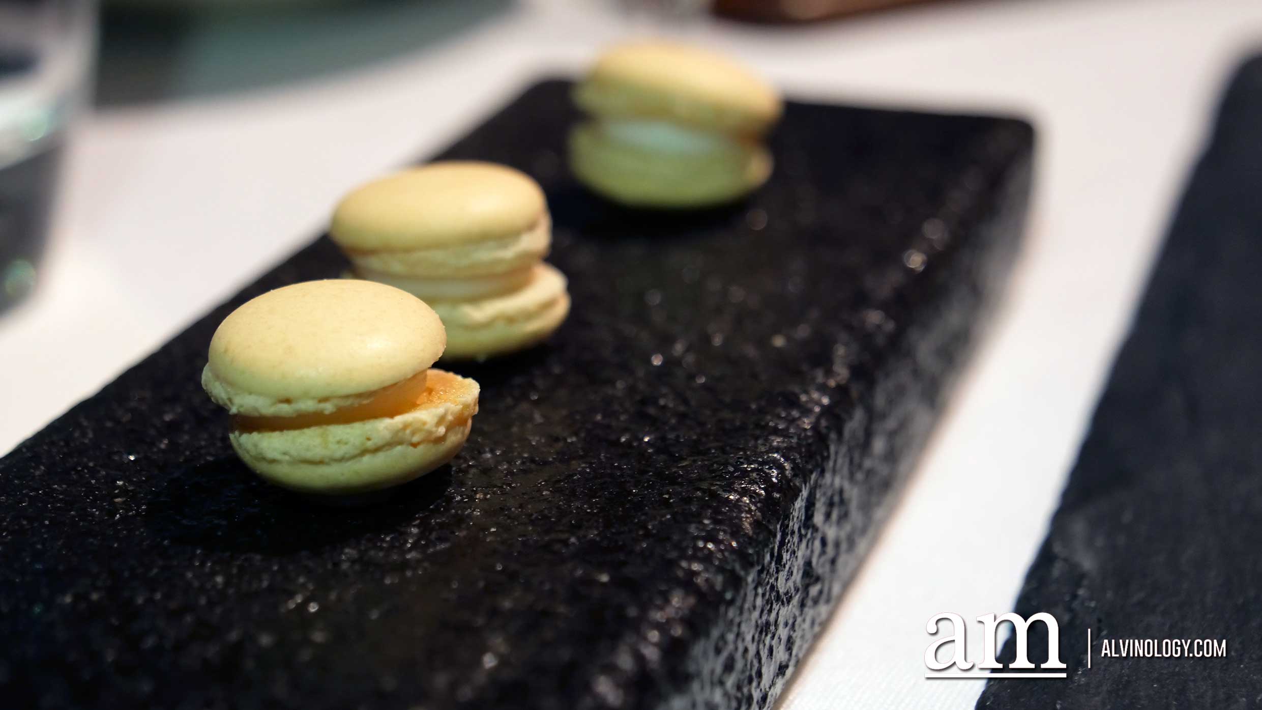 KweiChow MouTai (贵州茅台) X Restaurant Labyrinth Petit Fours