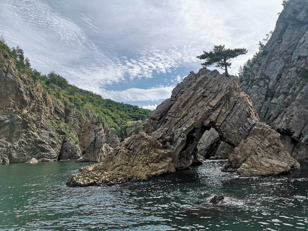 Matsushima along Uradome. 