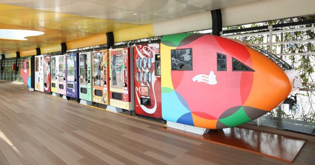 Sentosa Boardwalk AdVENDture - intelligent retail cluster creating mall-walking experience like no other - Alvinology