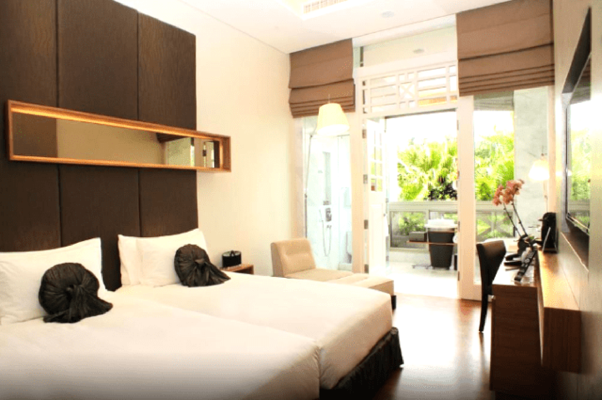 7 Spa and Staycation Spots in Singapore to pamper your mom this Mother’s Day 7 Spa and Staycation Spots in Singapore to pamper your mom this Mother’s Day - Alvinology