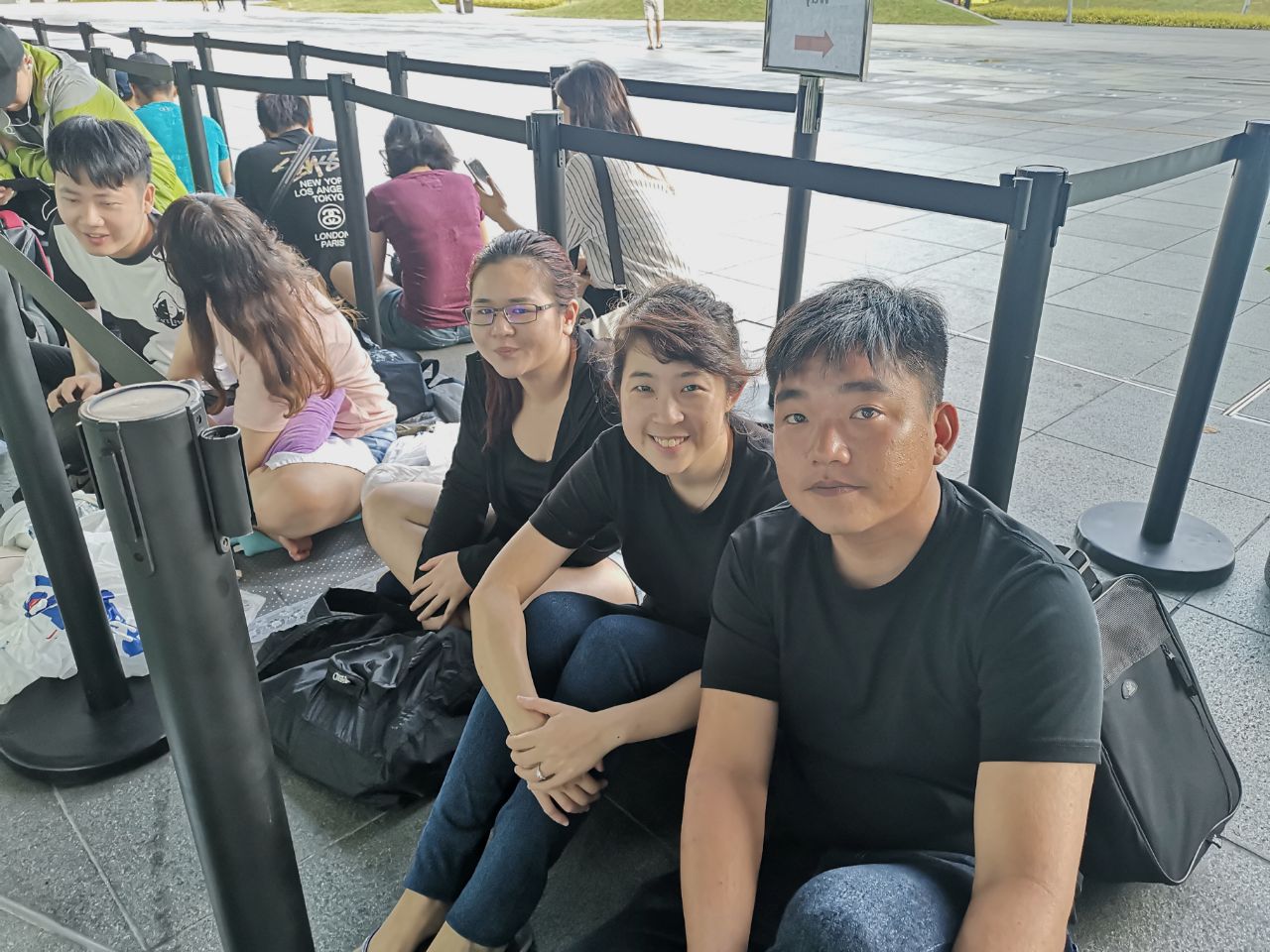 Huawei P30 Series sold out before noon in Singapore during official release at VivoCity Huawei P30 Series sold out before noon in Singapore during official release at VivoCity - Alvinology