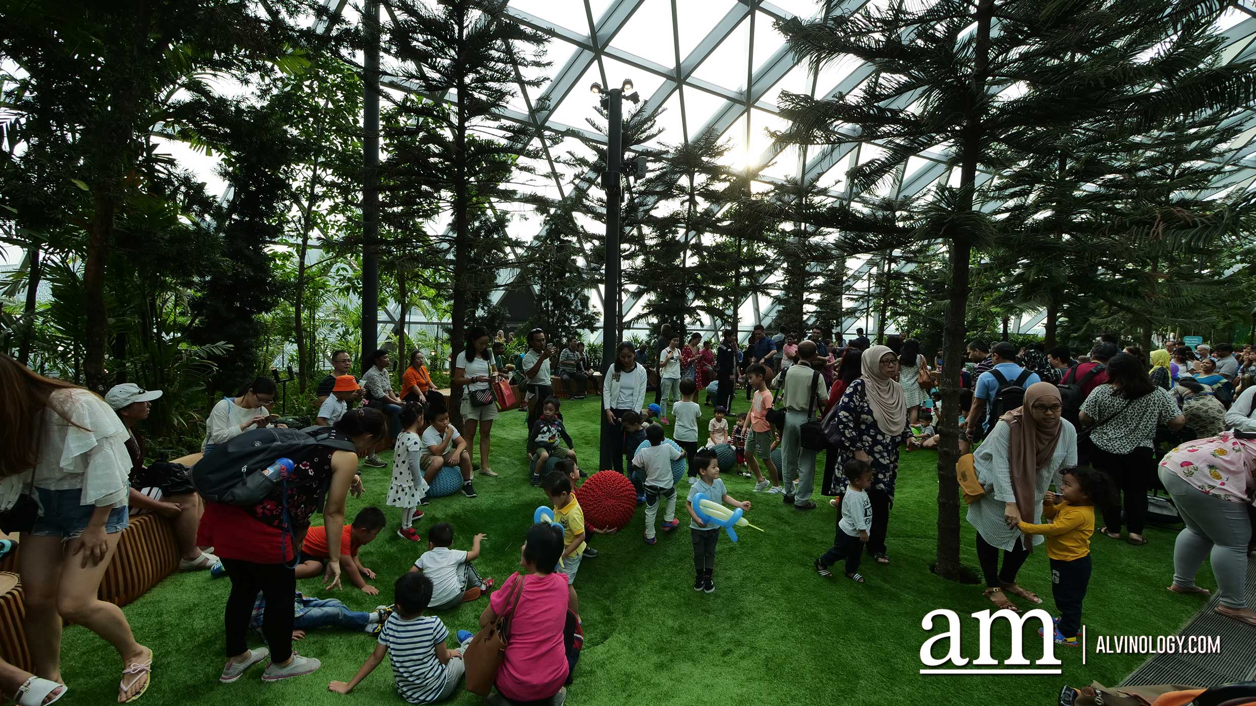 Visiting Jewel Changi Airport? - Tips and Tricks for the Best Experience - Alvinology