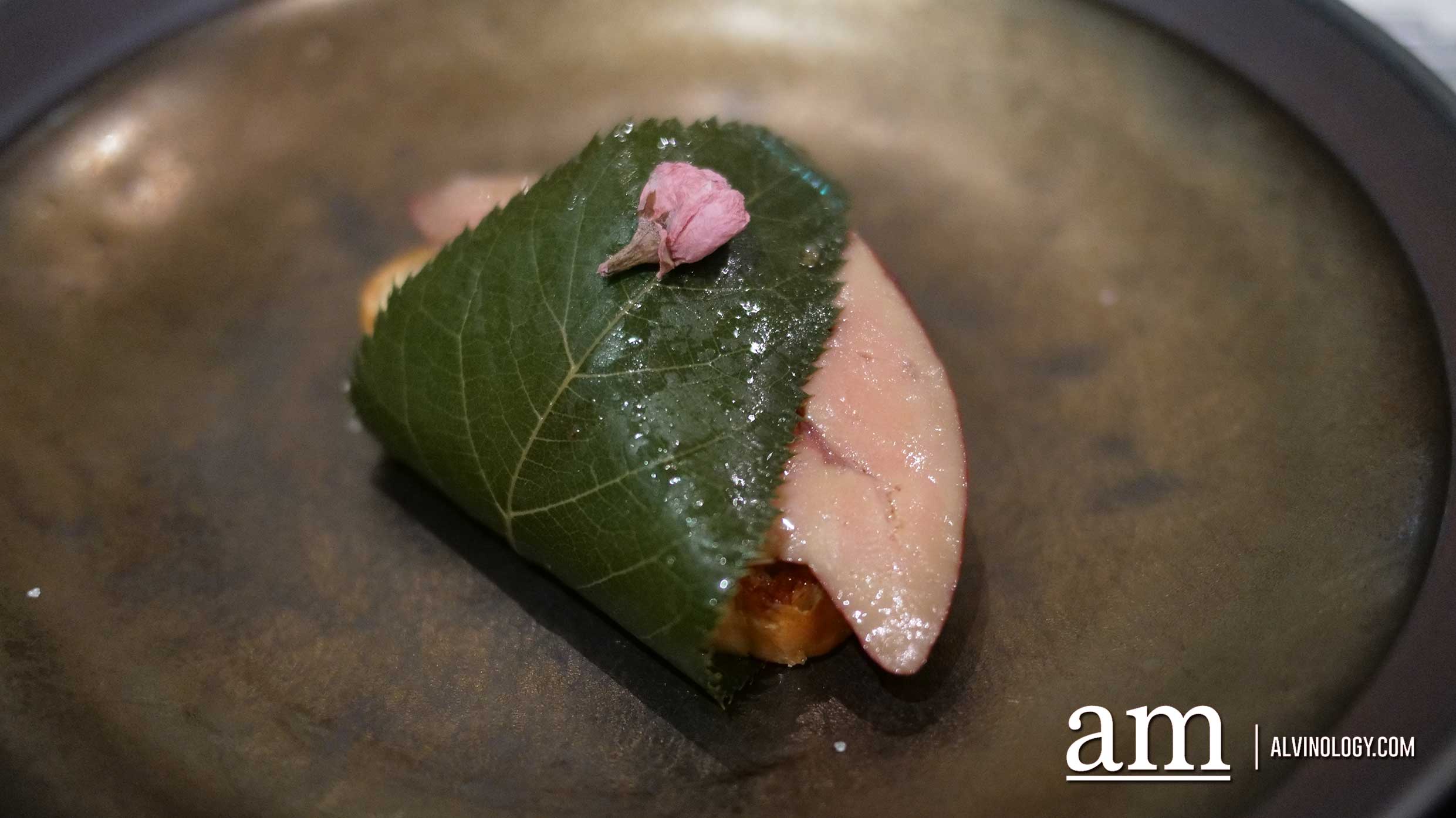 Foie Gras Sakuramochi (Foies Gras Confit, Strawberry, Sakura Leaf, Port Sauce)