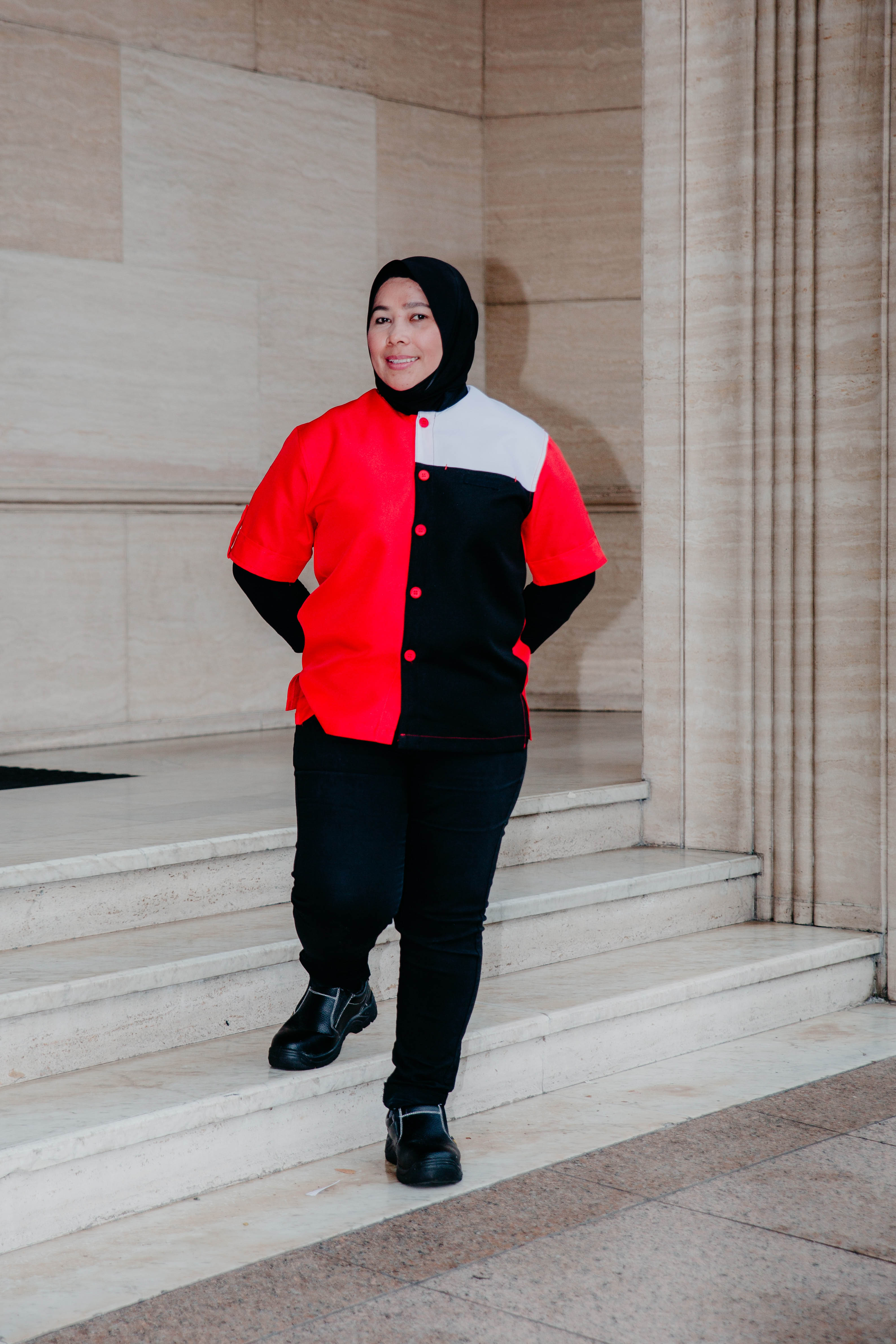 KFC x Thomas Wee: KFC Singapore launches brand-new uniforms in recognition of its staff KFC x Thomas Wee: KFC Singapore launches brand-new uniforms in recognition of its staff - Alvinology