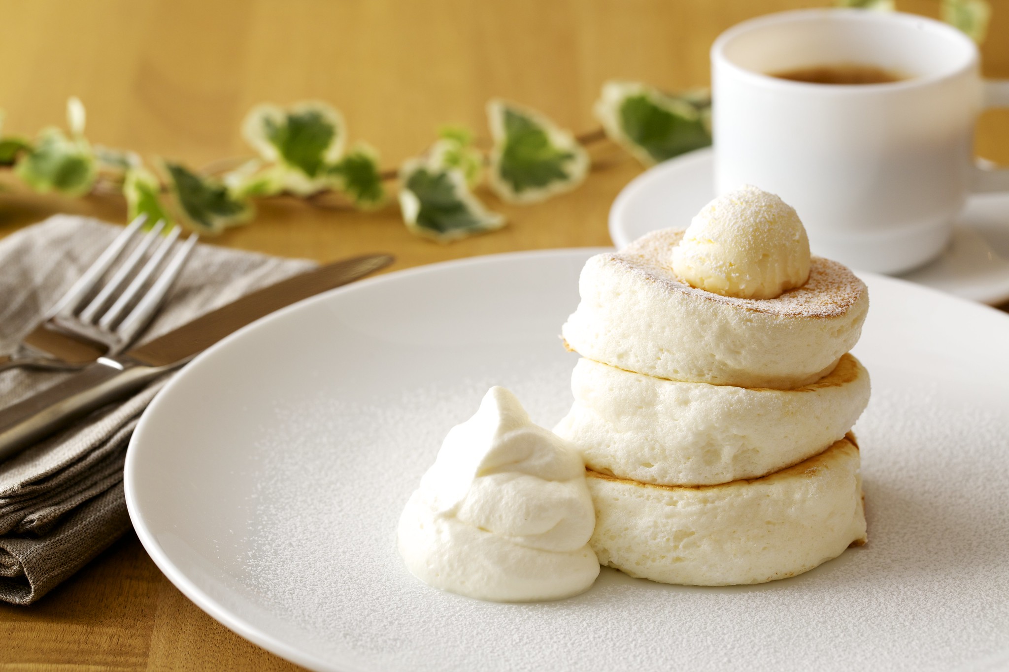 Gram Café & Pancakes brings Japan's fluffiest pancakes to VivoCity on 16 June - Alvinology