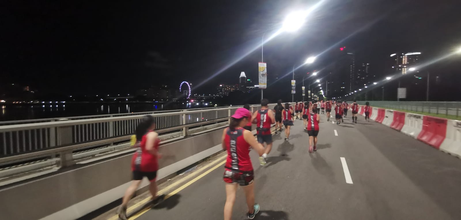 OSIM Sundown Marathon 2019 – What is it like running a half-marathon past midnight for a second time? - Alvinology