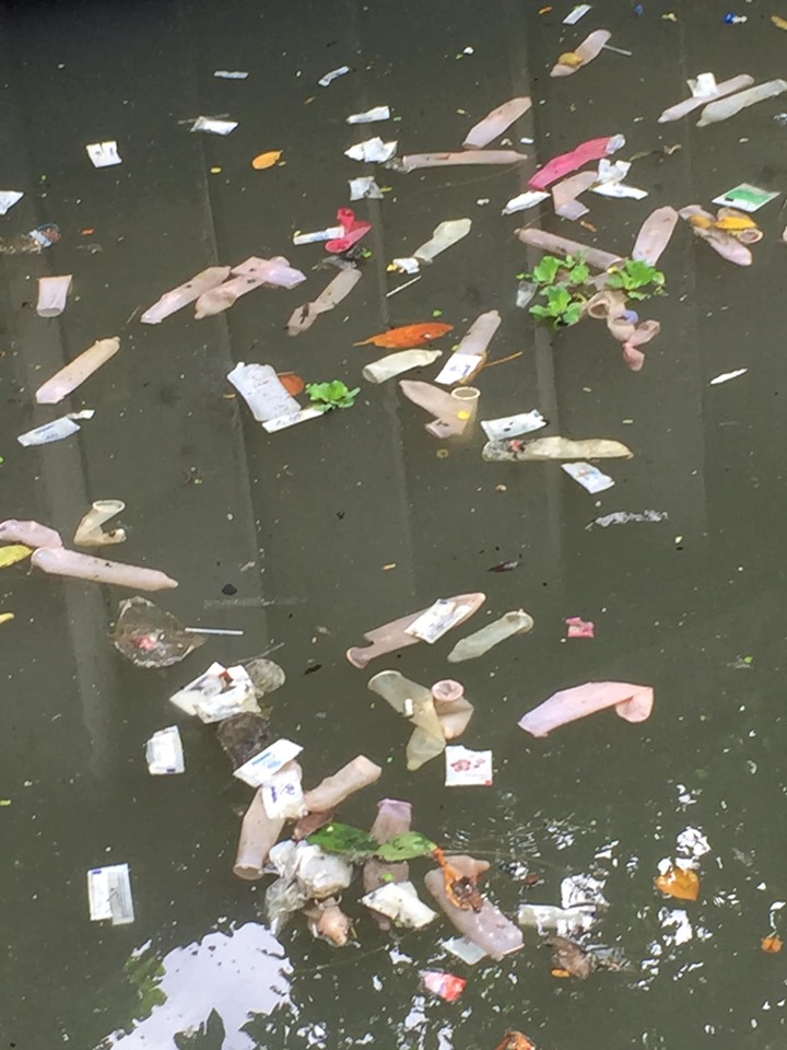 Bangkok hotel fined for canal full of used condoms - Alvinology