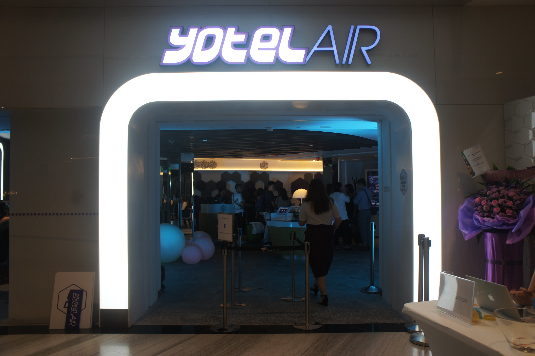 Why Jewel Changi Airport's YOTELAIR is perfect for both tourists and locals - Alvinology