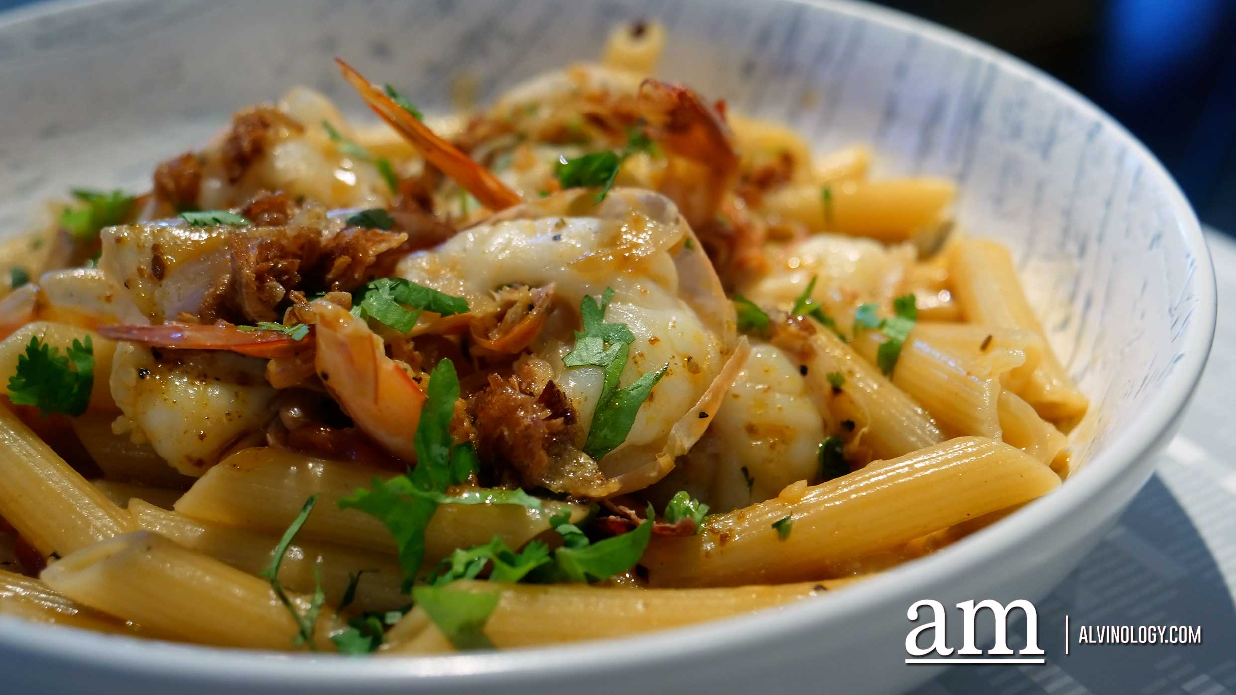 Prawn Penne (S$18) - garlic confit, cherry tomato, prawn bisque, coriander 