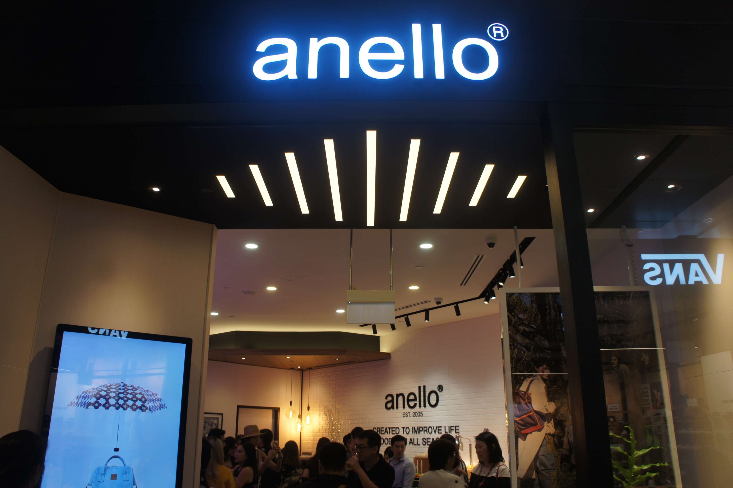 Everything that's new at anello's flagship Jewel Changi Airport boutique - Alvinology
