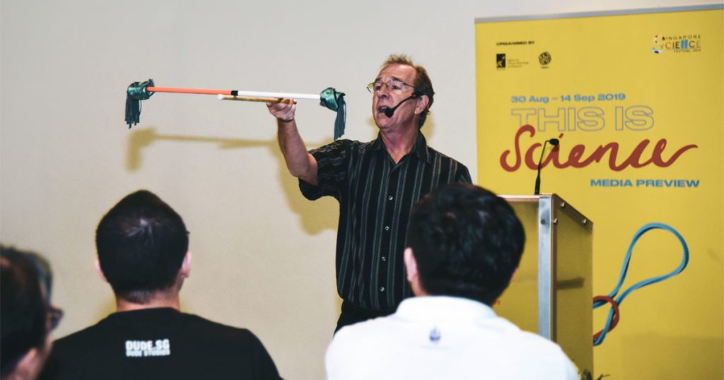 How do plants become t-shirts and why do bubbles form? Know the answer at the Singapore Science Festival - Alvinology