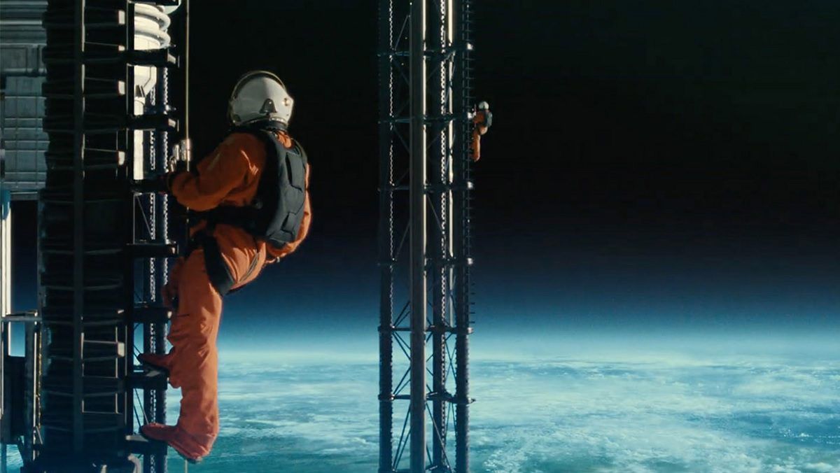 [Movie Review] Brad Pitt is so Alone in Ad Astra (2019), but it brings out the Realism in Space Travel - Alvinology