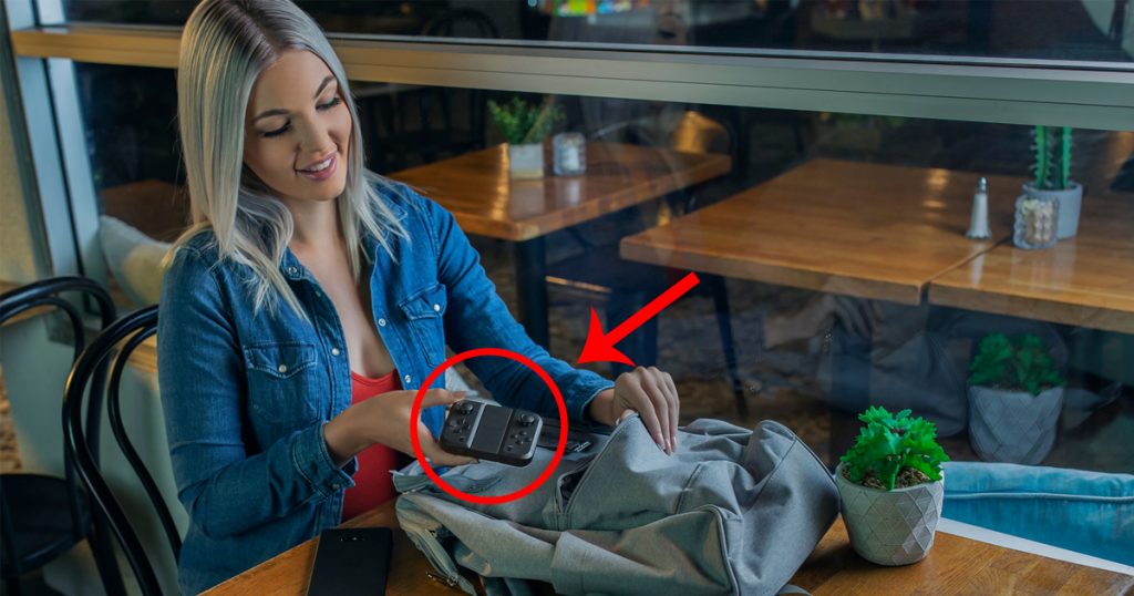 This new Razer Junglecat controller will enhance your overall mobile gaming performance - Alvinology