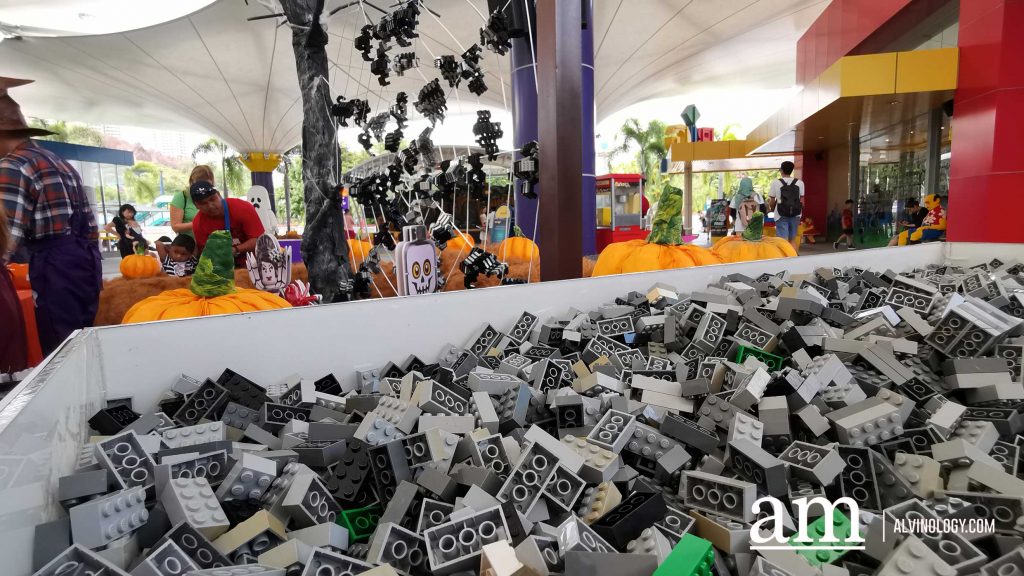 Halloween BRICK-or-TREAT 2019 at LEGOLAND Malaysia - Alvinology