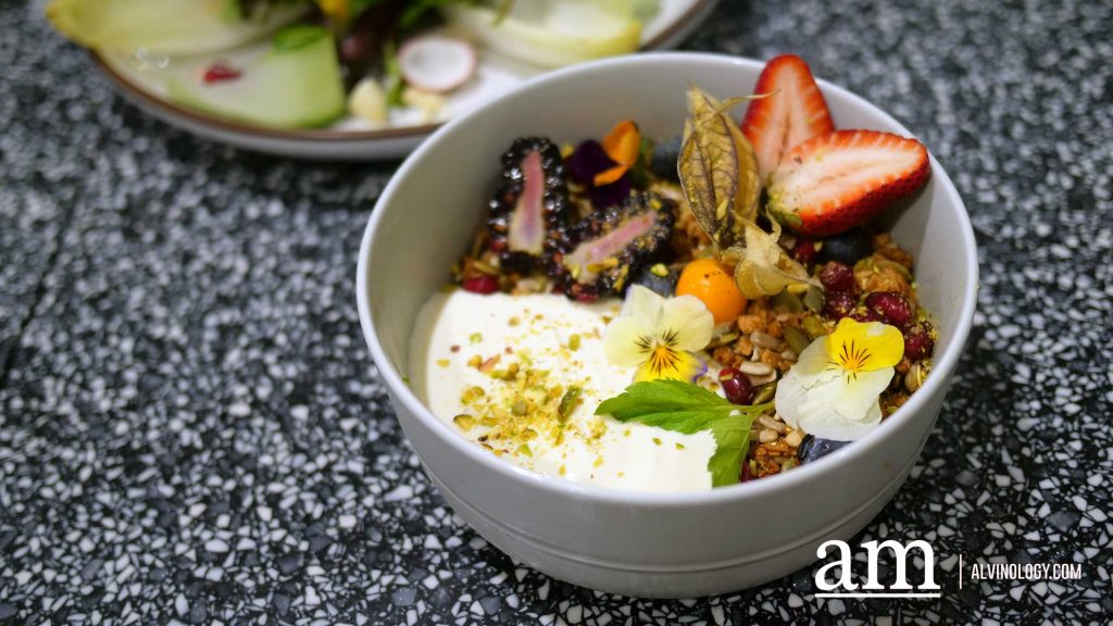 Shoes, Handbags and Food can Go Together - Only at PAZZION Café at JEWEL Changi Airport - Alvinology