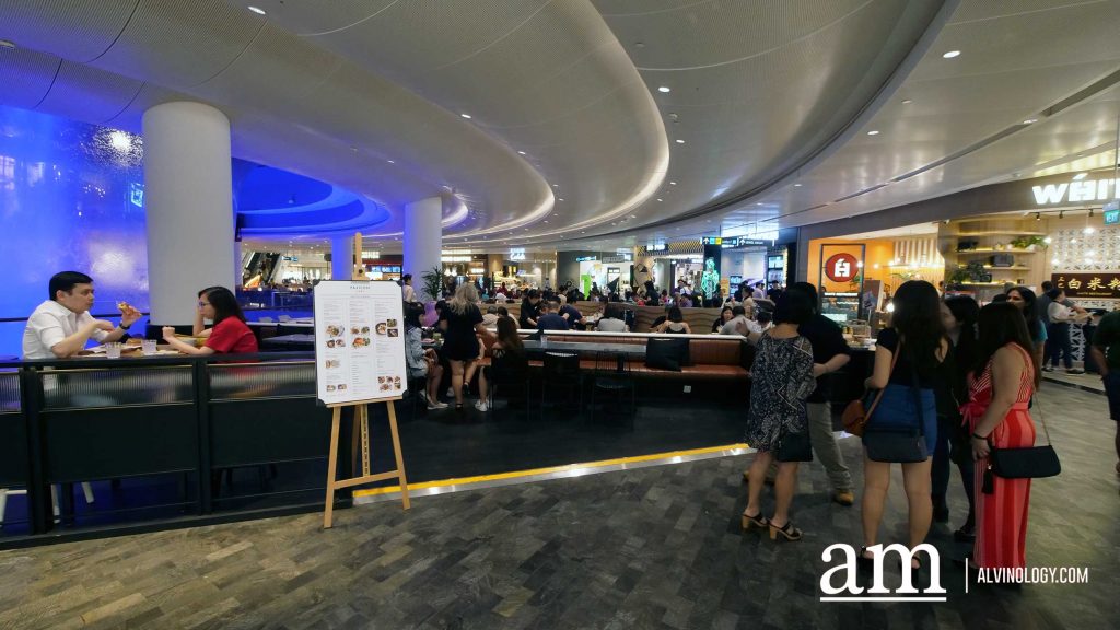 Shoes, Handbags and Food can Go Together - Only at PAZZION Café at JEWEL Changi Airport - Alvinology