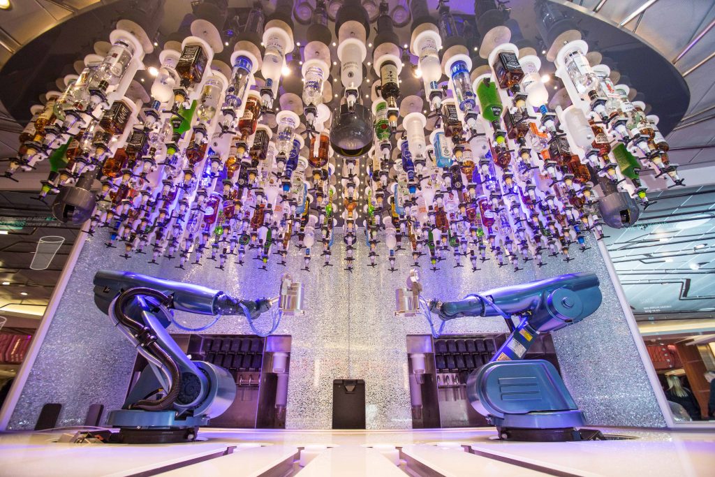 These mind-blowing cruise ship amenities will make you want to go cruising all holiday long These mind-blowing cruise ship amenities will make you want to go cruising all holiday long - Alvinology
