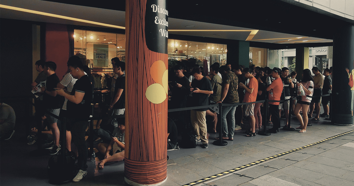Singaporeans tirelessly lineup just to get their hands on the new HUAWEI Mate 30 Series at launch day - Alvinology