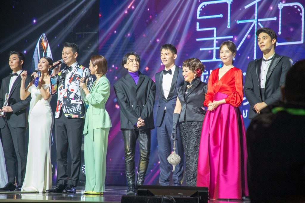 AB6IX and line-up of Asian celebrities dazzle at StarHub Night of Stars 2019 - Alvinology