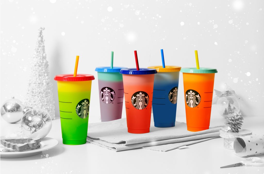 Good tidings arrive early at Starbucks – these colour-changing cups is a unique addition to your Starbucks merch collection Good tidings arrive early at Starbucks – these colour-changing cups is a unique addition to your Starbucks merch collection - Alvinology