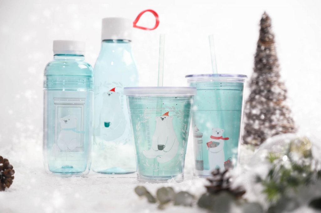 Good tidings arrive early at Starbucks – these colour-changing cups is a unique addition to your Starbucks merch collection Good tidings arrive early at Starbucks – these colour-changing cups is a unique addition to your Starbucks merch collection - Alvinology
