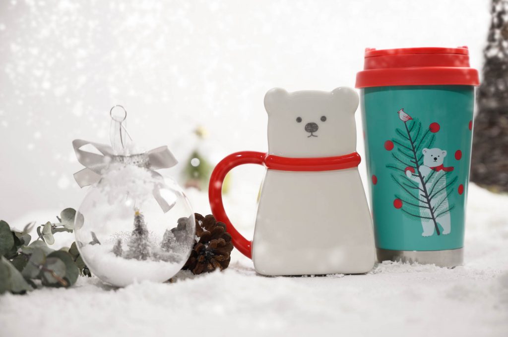 Good tidings arrive early at Starbucks – these colour-changing cups is a unique addition to your Starbucks merch collection Good tidings arrive early at Starbucks – these colour-changing cups is a unique addition to your Starbucks merch collection - Alvinology