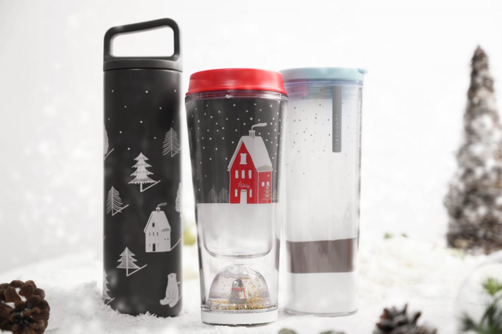 Good tidings arrive early at Starbucks – these colour-changing cups is a unique addition to your Starbucks merch collection Good tidings arrive early at Starbucks – these colour-changing cups is a unique addition to your Starbucks merch collection - Alvinology