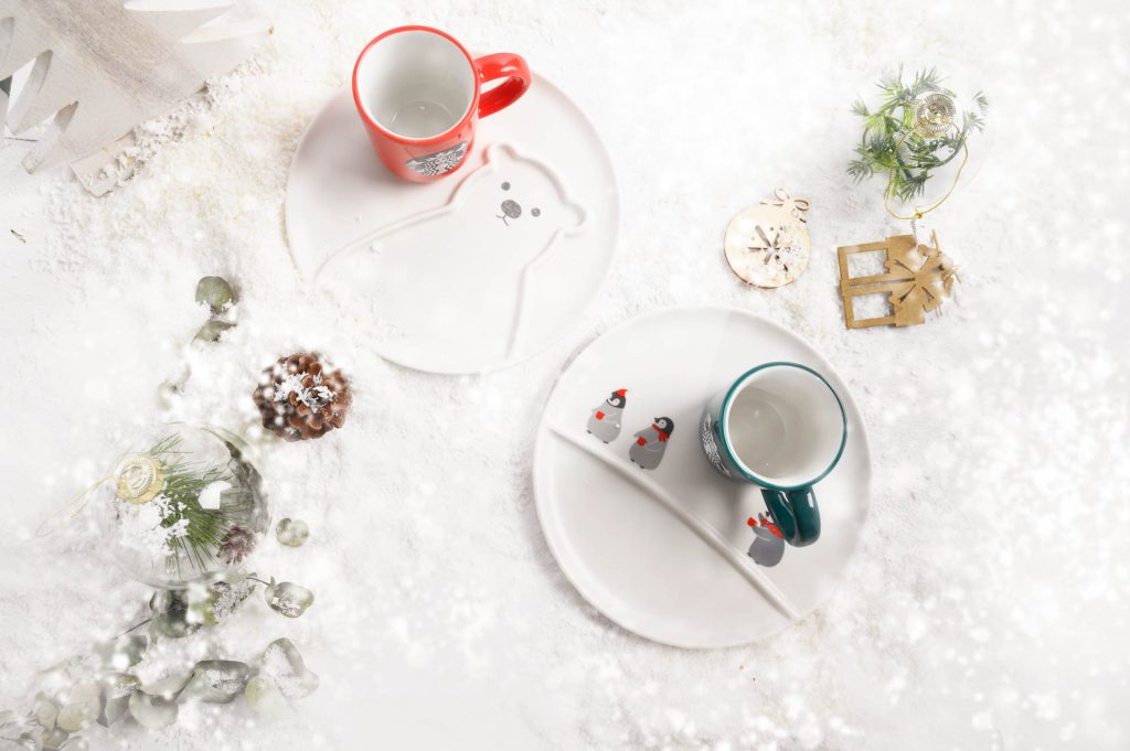 Good tidings arrive early at Starbucks – these colour-changing cups is a unique addition to your Starbucks merch collection Good tidings arrive early at Starbucks – these colour-changing cups is a unique addition to your Starbucks merch collection - Alvinology