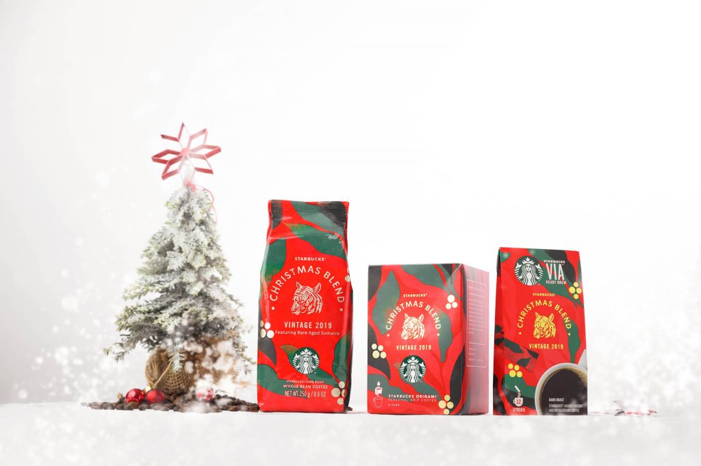 Good tidings arrive early at Starbucks – these colour-changing cups is a unique addition to your Starbucks merch collection Good tidings arrive early at Starbucks – these colour-changing cups is a unique addition to your Starbucks merch collection - Alvinology