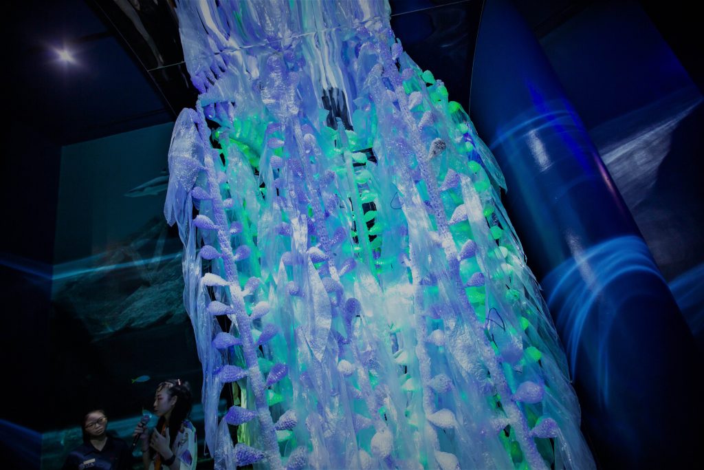 Experience the Largest-Ever Snowfall, Glowing Oceans, and more this Christmas at Resorts World Sentosa! - Alvinology
